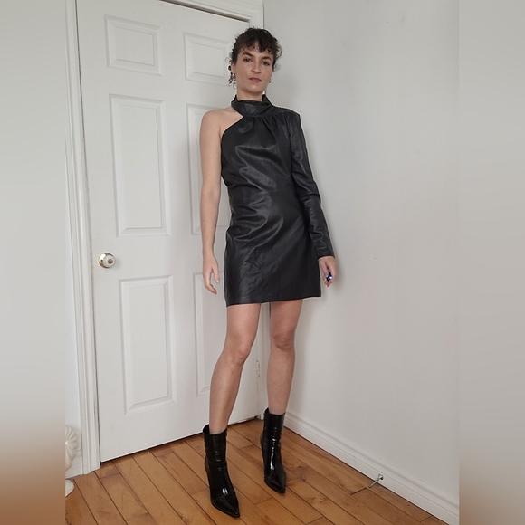 Elegant Black One-Shoulder Leather Dress - Picture 1 of 8